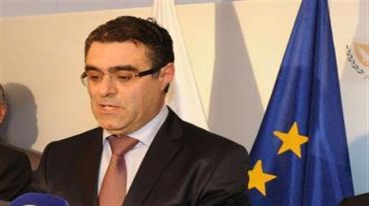 Υπουργός Γεωργίας Κύπρου: Παραμένω Όσο Κρίνει ο Αναστασιάδης ότι Είμαι Χρήσιμος