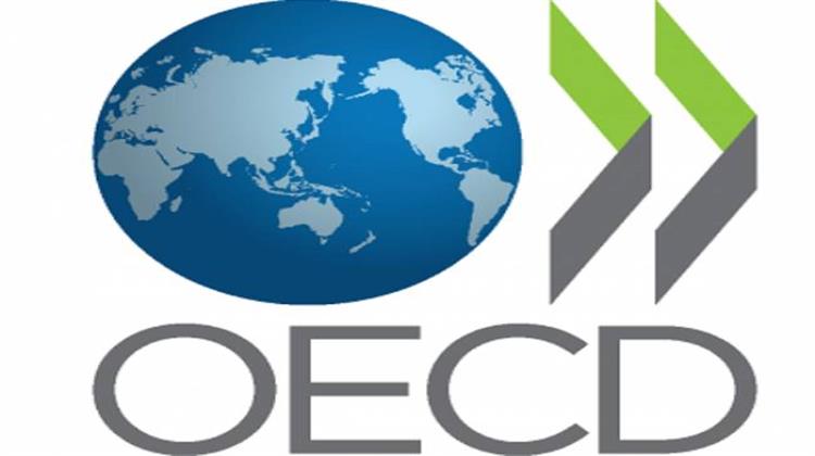 Ενστάσεις Δανειστών για τις Αλλαγές στην Επιτροπή Ανταγωνισμού