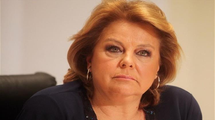 Αλλαγή Πολιτικής θα Ζητήσει η Κατσέλη σε Φόρουμ στις Βρυξέλλες Ενώπιον του Σόιμπλε