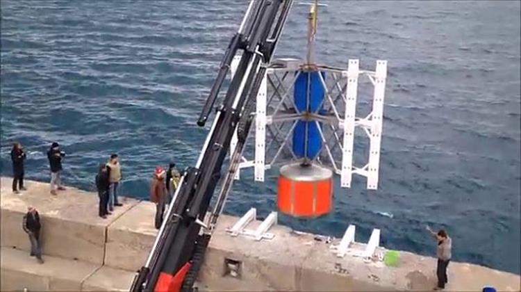 Ηράκλειο: Δοκιμαστική Λειτουργία του Συστήματος Μετατροπής Κυματικής Ενέργειας σε Ηλεκτρική