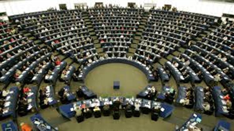 Ευρωκοινοβούλιο: Δέσμη Μέτρων για την Ενίσχυση της Δύναμης των Καταναλωτών στην Αγορά Ενέργειας