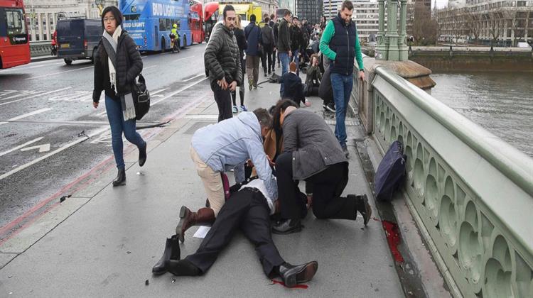 Πέντε Νεκροί από την Τρομοκρατική Επίθεση στο Λονδίνο - Τα Σενάρια για τους Δράστες