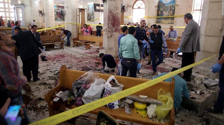 Αίγυπτος: O ISIS Πίσω Από τις Αιματηρές Επιθέσεις στις 2 Κοπτικές Εκκλησίες - Τουλάχιστον 47 Νεκροί