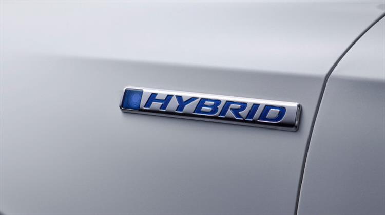 Παρουσίαση του Ηλεκτροκίνητου CR-V Hybrid Prototype από τη Honda