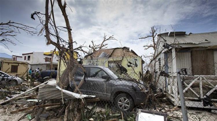 Κυκλώνας Ίρμα: Προετοιμασίες για Εκκένωση στη Φλόριντα