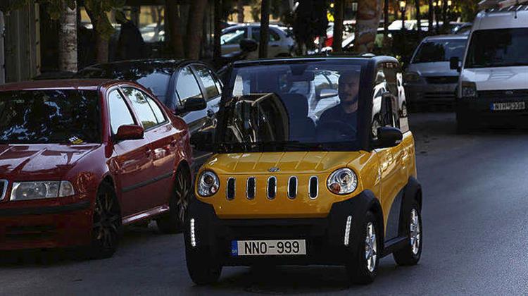 Το Ελληνοκινεζικό Ecocar Kυκλοφορεί με €1/100 χλμ και Φορτίζει στην Πρίζα του Σπιτιού