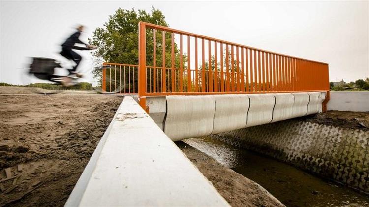 Ολλανδία: Η Πρώτη Γέφυρα Από Μπετόν που Βγήκε Από Τρισδιάστατο Εκτυπωτή