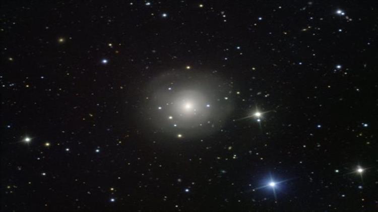 Επιστήμονες Ανακάλυψαν Ένα Γαλαξία Χωρίς Καθόλου Σκοτεινή Ύλη