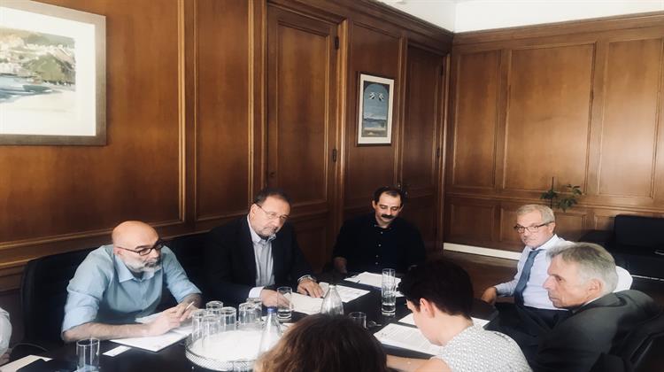 Συνάντηση Πιτσιόρλα - ΕΒΙΚΕΝ: Τα Υπουργεία Οικονομίας και Ενέργειας θα Αναλάβουν Πρωτοβουλίες για τη Στήριξη της Βιομηχανίας