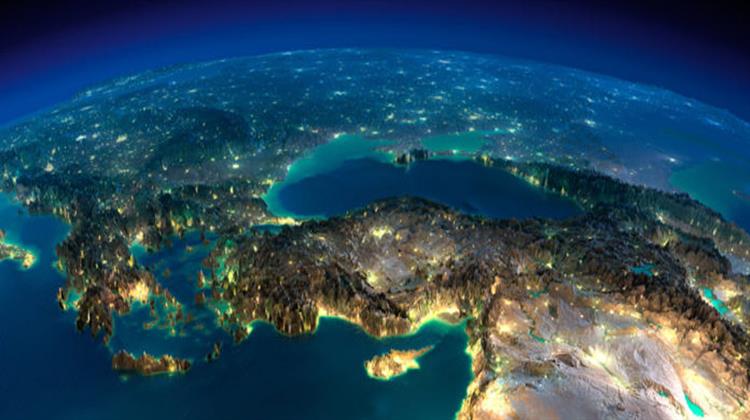 Η EuroAsia Interconnector Χαιρετίζει την Εκθεση Ενισχυμένης Εποπτείας για την Ελλάδα με Αναφορά στα «Οικονομικά Οφέλη» της Διασύνδεσης Κρήτης-Αττικής
