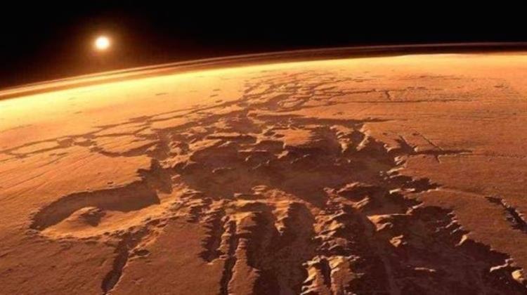 Μυστηριώδης Λάμψη από τον Άρη: Η NASA Εξηγεί