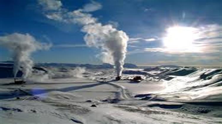 Αλάσκα: Η Πτωτική Πορεία της Παραγωγής Πετρελαίου Φέρνει στο Προσκήνιο την Αξιοποίηση της Γεωθερμίας