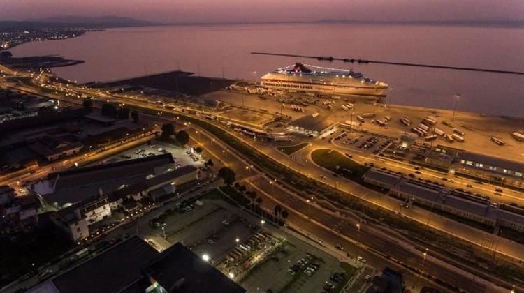 To ΥΠΕΝ Προχωρά σε Προκαταρκτικό Προσδιορισμό Περιβαλλοντικών Απαιτήσεων για τον Σταθμό LNG στο Λιμάνι της Πάτρας
