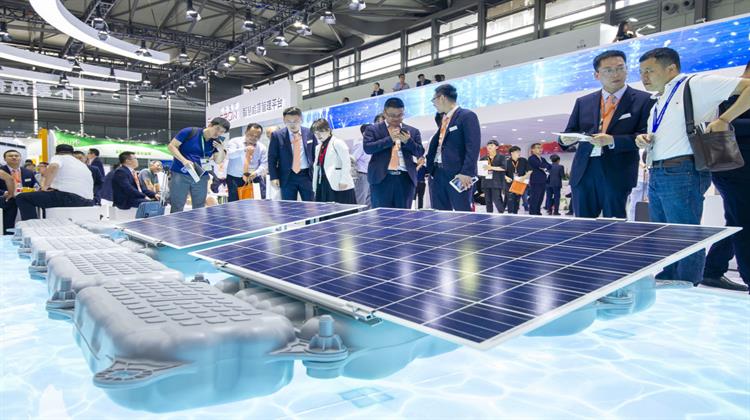 Ευρωπαϊκή Πύλη για Κινεζικό Γίγαντα των Φ/Β Jinko Solar το Λιμάνι του Πειραιά