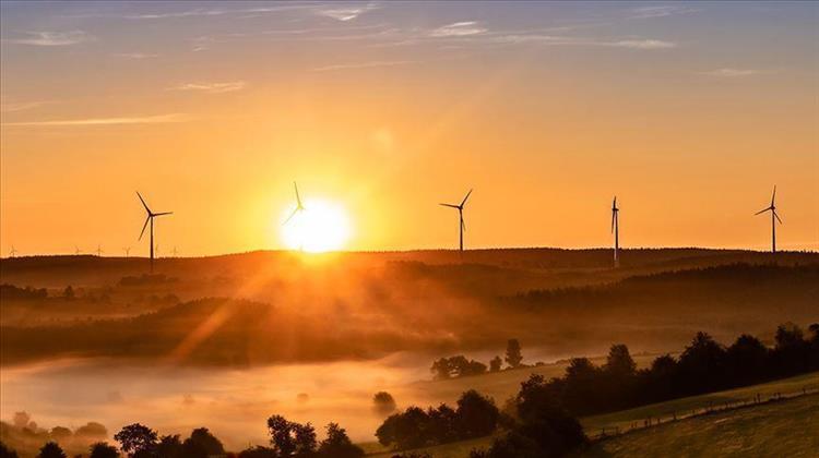 Wind, Solar to Generate most New US Power in 2020