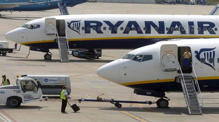 Ryanair Cuts up to 3,000 Jobs