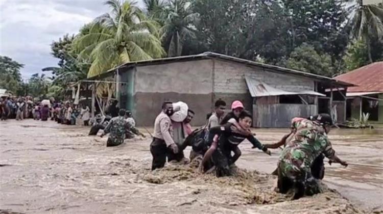 Πλημμύρες στην Ινδονησία και στο Ανατολικό Τιμόρ: Περίπου160 Νεκροί Έχουν Καταμετρηθεί