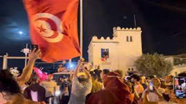 Πώς Ερμηνεύονται οι Εξελίξεις στην Τυνησία
