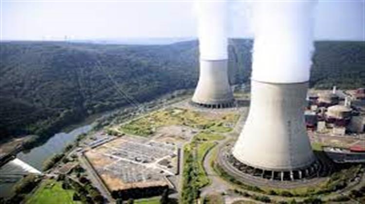 Πρόγραμμα Επενδύσεων 30 Δις Ευρώ Από τον Μακρόν για την Επαναβιομηχάνιση της Γαλλίας με Καινοτομία, Πυρηνική Ενέργεια και Απανθρακοποίηση