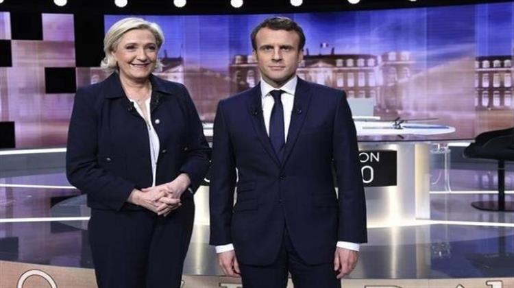 Η Γαλλία Kομμένη στα Δύο -Γιατί ο Μακρόν Αισθάνεται για Πρώτη Φορά την «Ανάσα» της Λεπέν