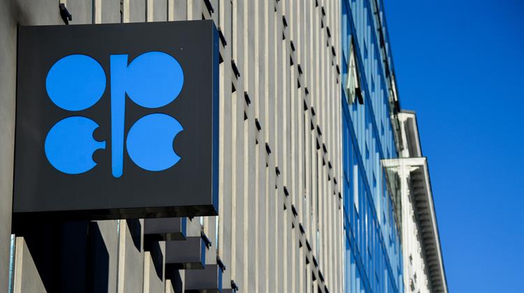 OPEC+: Χαμηλότερα Κατά 1,45 Εκατ. Βαρέλια την Ημέρα η Παραγωγή σε Σχέση με τον Στόχο τον Μάρτιο