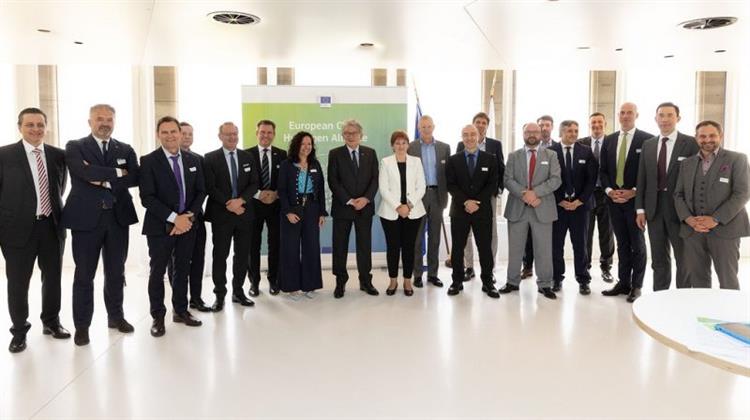 Η Βιομηχανία Ηλεκτρολυτών της ΕΕ Δεσμεύεται να Δεκαπλασιάσει την Παραγωγική της Ικανότητα Έως το 2025