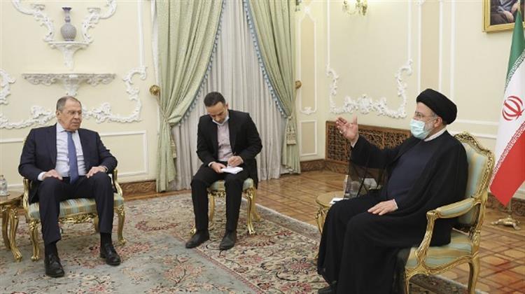 Στο Ιράν ο Λαβρόφ για την Πυρηνική Συμφωνία και την Ενίσχυση της Εμπορικής και Ενεργειακής Συνεργασίας Τεχεράνης -Μόσχας