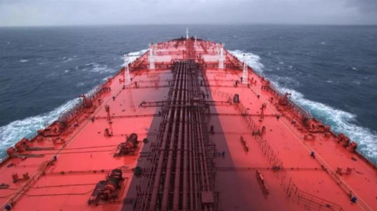 Οι Κυρώσεις Κατά της Ρωσίας Οδηγούν στα Ύψη τις Τιμές Παλαιότερων Δεξαμενόπλοιων