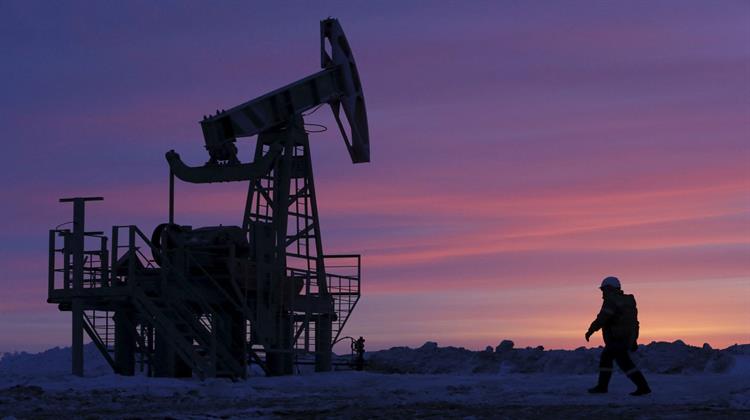 Οι ΗΠΑ Ανησυχούν πως η Μειωμένη Πρόσβαση σε Ρωσικό Πετρέλαιο θα Αυξήσει την Τιμή του Βαρελιού