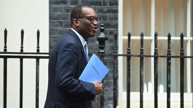 Βρετανία: Αποπομπή του Υπ. Οικονομικών Κουάζι Κουάρτενγκ - Ο Τζέρεμι Χαντ ο Αντικαταστάτης του