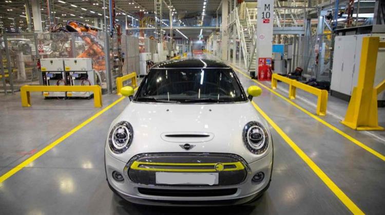 H BMW Μεταφέρει την Παραγωγή των Ηλεκτροκίνητων Mini από τη Βρετανία στην Κίνα