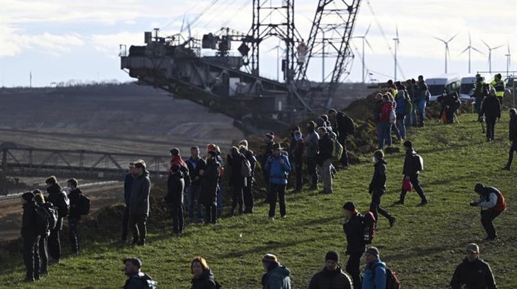 Γερμανία: Συγκεντρώσεις Ακτιβιστών σε Χωριό που Απαλλοτριώθηκε για να Επεκταθεί Λιγνιτωρυχείο της RWE