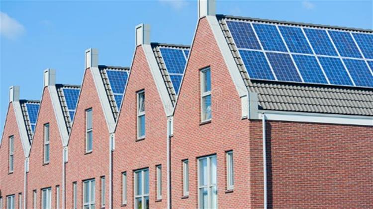 Η Ολλανδία «Aδιαμφισβήτητη Nικήτρια της Hλιακής Eνέργειας» το 2022