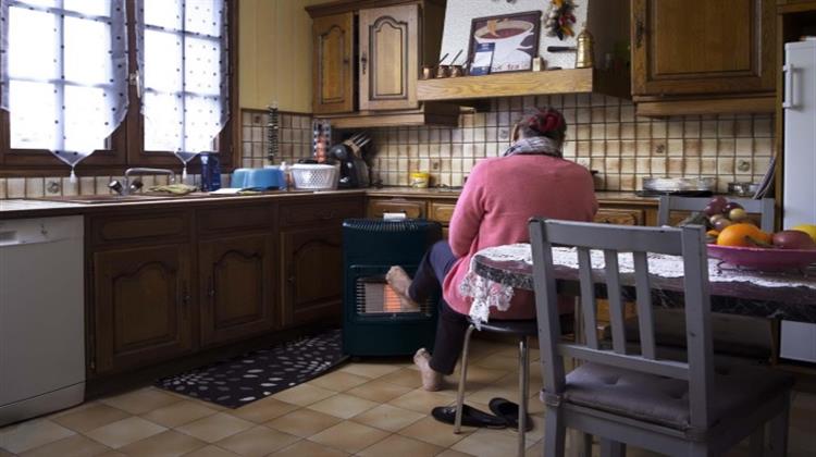 Επιφυλάξεις για τα Πραγματικά Οφέλη της Πράσινης Μετάβασης