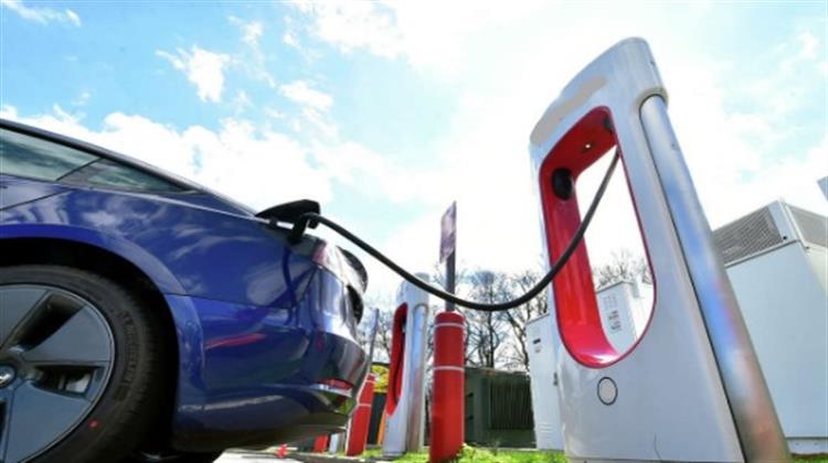 Με Συνεχές Ρεύμα, το 12% των 480.000 Σταθμών Φόρτισης στην Ευρώπη