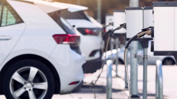 Άλμα 35% Αναμένεται στις Πωλήσεις Ηλεκτρικών Αυτοκινήτων Φέτος