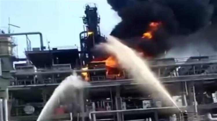 Ρωσία: Νέα Επίθεση Drone Προκάλεσε Πυρκαγιά στο Διυλιστήριο Ίλσκι