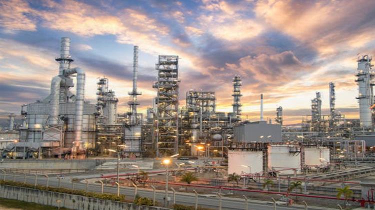 Lower Oil Prices Push Saudi Oil Giant Aramcos First Quarter Profit Down 19%
