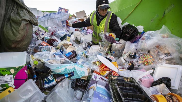 Greenpeace: H Συνθήκη για τα Πλαστικά Πρέπει να Μειώνει την Παραγωγή Πλαστικού, Αλλιώς θα Αποτύχει
