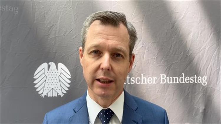 Γερμανός Bουλευτής: Η Συζήτηση για την Πυρηνική Αποτροπή Πρέπει να Ξανανοίξει