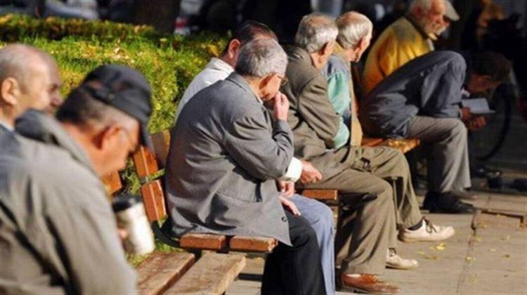 Οι Ελληνες Γερνούν, Οι Μετανάστες Φεύγουν