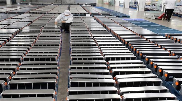 Reuters: «Δέσμια» της Κίνας η ΕΕ για τις Μπαταρίες Όσο και της Ρωσίας για την Ενέργεια;