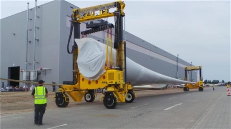 Combilift: Νέο Σύστημα Ανύψωσης Πτερυγίων και Πύργων Ανεμογεννητριών για Υπεράκτια Αιολικά