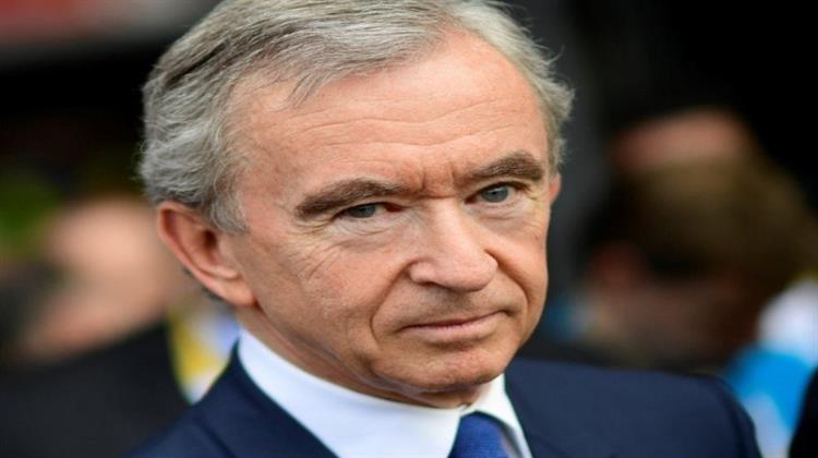 Μπερνάρ Αρνό: Το Αφεντικό της LVMH στο Στόχαστρο της Εισαγγελίας για Συναλλαγές με Ρώσο Ολιγάρχη