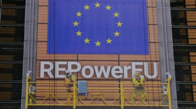 Το REPowerEU Φέρνει Νέα «Πράσινα» Προγράμματα για Ενεργειακές Επενδύσεις στην Ελλάδα