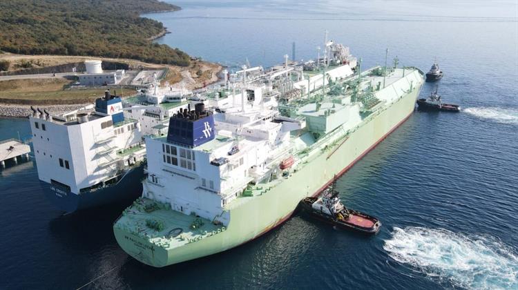 Σταθμό LNG Κατασκευάζει η Σλοβακία, Παρά την Αποδέσμευση Από τα Ορυκτά