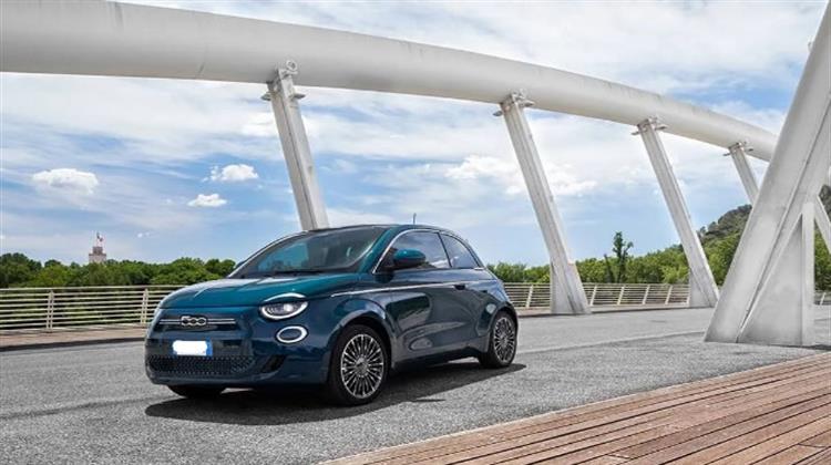 Η Sixt Εγκαταλείπει την Tesla και Προτιμάει την Stellantis