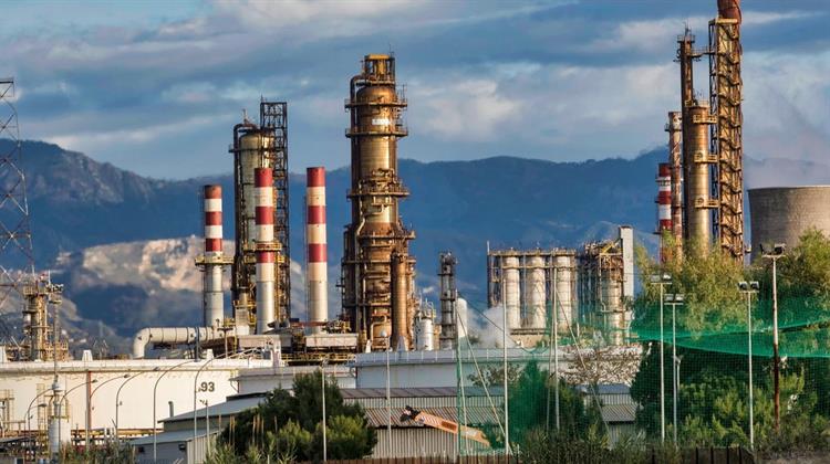 Οι Νέες Κυρώσεις των ΗΠΑ Απειλούν τις Πωλήσεις Ρωσικού Πετρελαίου στην Ινδία