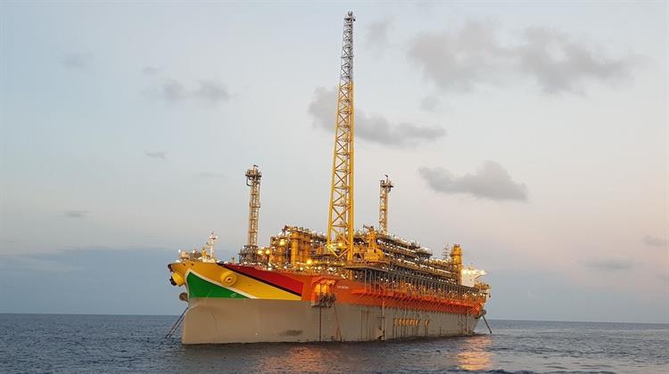 Πετρέλαιο: Η Αύξηση της Παραγωγής των Χωρών Εκτός OPEC+ Αντισταθμίζει τις Περικοπές που Αποφάσισε