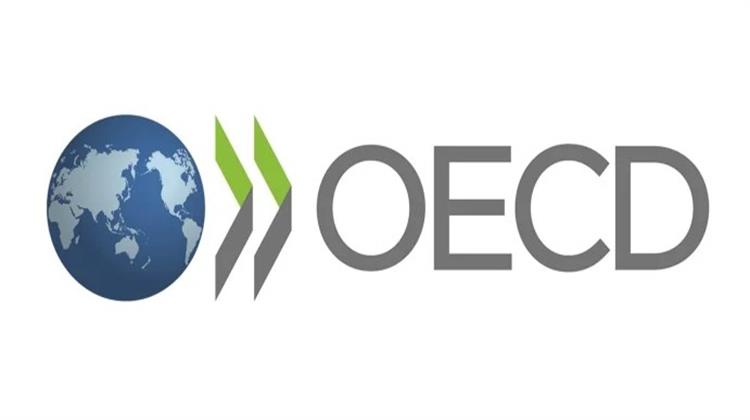 Έκθεση ΟΟΣΑ: Με το Σταγονόμετρο ο Δανεισμός των Μικρομεσαίων στην Ελλάδα
